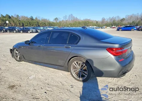 2016 BMW 750 Xi z USA, uszkodzony, nr VIN WBA7F2C53GG418292